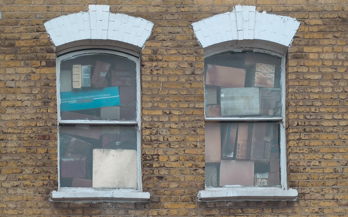 An image of two windows full of objects.