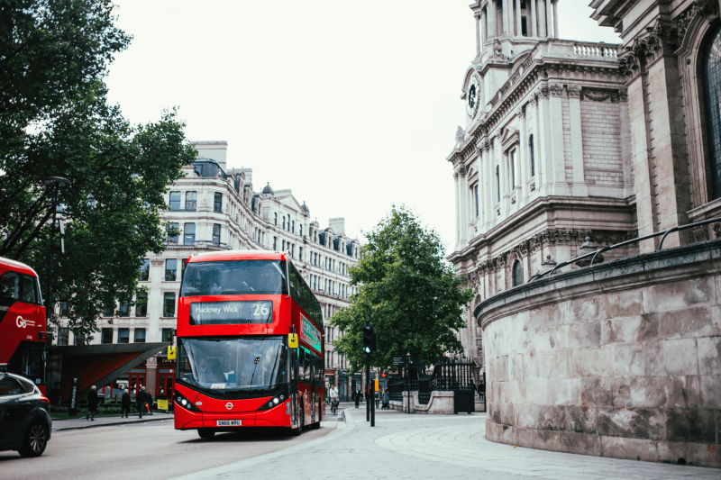 photo by Brodie Vissers, london double decker bus
